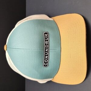 Pacific Headwear CONUNDRUM Multicolor Snapback Trucker Hat